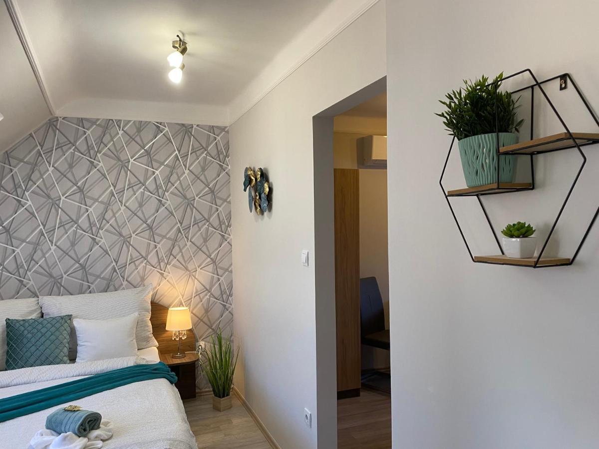 Oreo Apartman Eger Extérieur photo