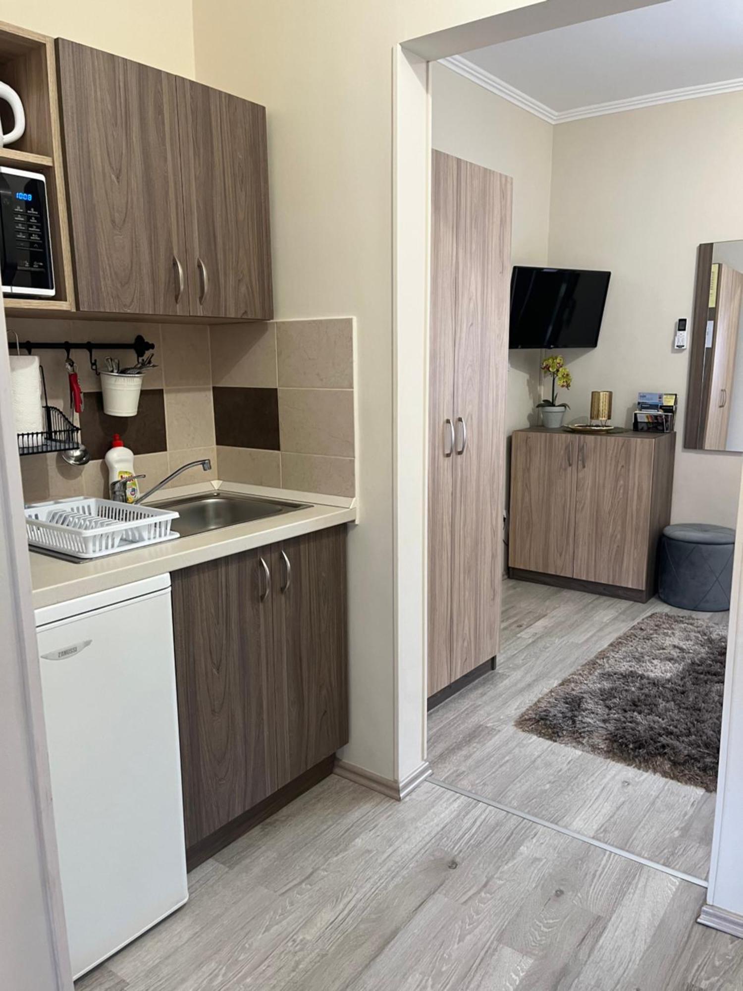 Oreo Apartman Eger Extérieur photo