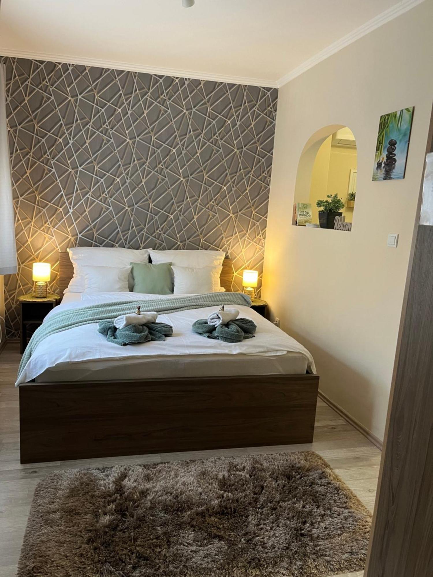 Oreo Apartman Eger Extérieur photo